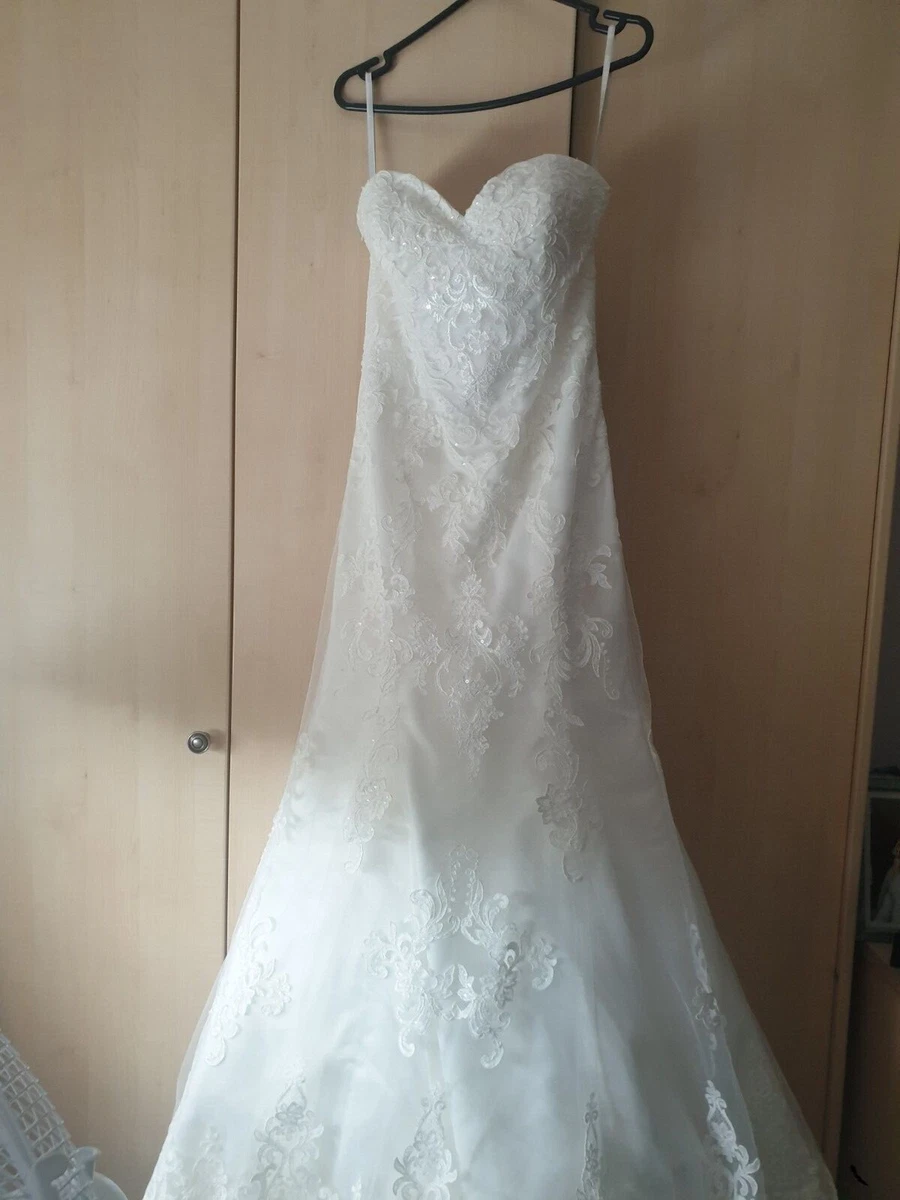 Best preowned wedding store dress site