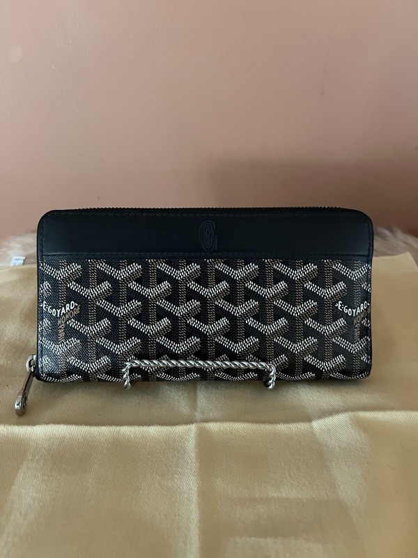 Goyard Matignon ZippyWallet GM Preloved