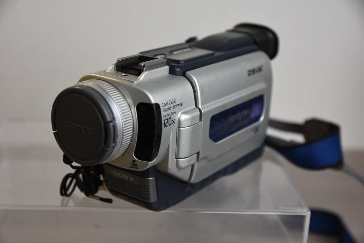 SONY miniDV HANDYCAM DCR-TRV107 ③ Sony DCR-TRV107 MiniDV Camcorder Japanese-only Handycam