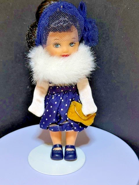 Bonecas Barbie Kelly Nostalgia Conjunto em Reprodução Moda Conjunto de Cinco Por Favor Leia - Imagem 2 de 4