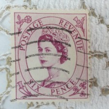 Vintage Great Britain Queen Elizabeth II 6d Six Pence Wilding Stamp Rose