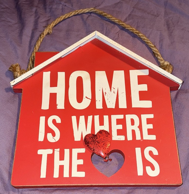 Wood Wall Hanging Valentines Day Sign “Home Is Where The Heart Is” Plaques Decor