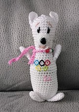 Mascotte Olimpiadi Amigurumi 15 cm – Pupazzo Uncinetto Fatto a Mano- Idea Regalo