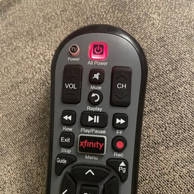 XFINITY COMCAST Remote Control XR2 Version R1 Rounded TESTED AND WORKING Replace