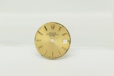 Ladies 1970s Original 25mm Rolex Oyster Perpetual Date champagne Dial Cal: 2035