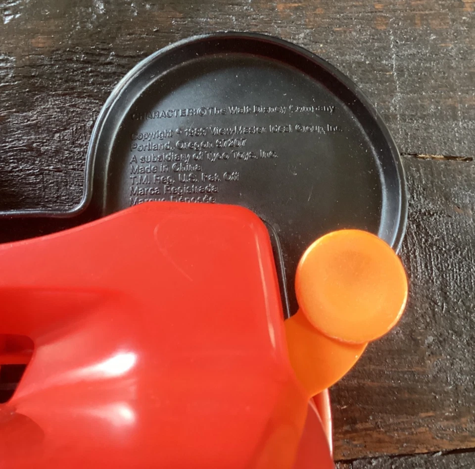 Mickey Mouse 3D View Master View Finder Vintage Walt Disney Kids Toy. Y - Image 3 of 3