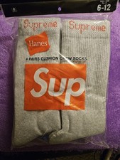 SUPREME SOCKS GREY COLOR 4 PAIRS IN THE PACK SEALED