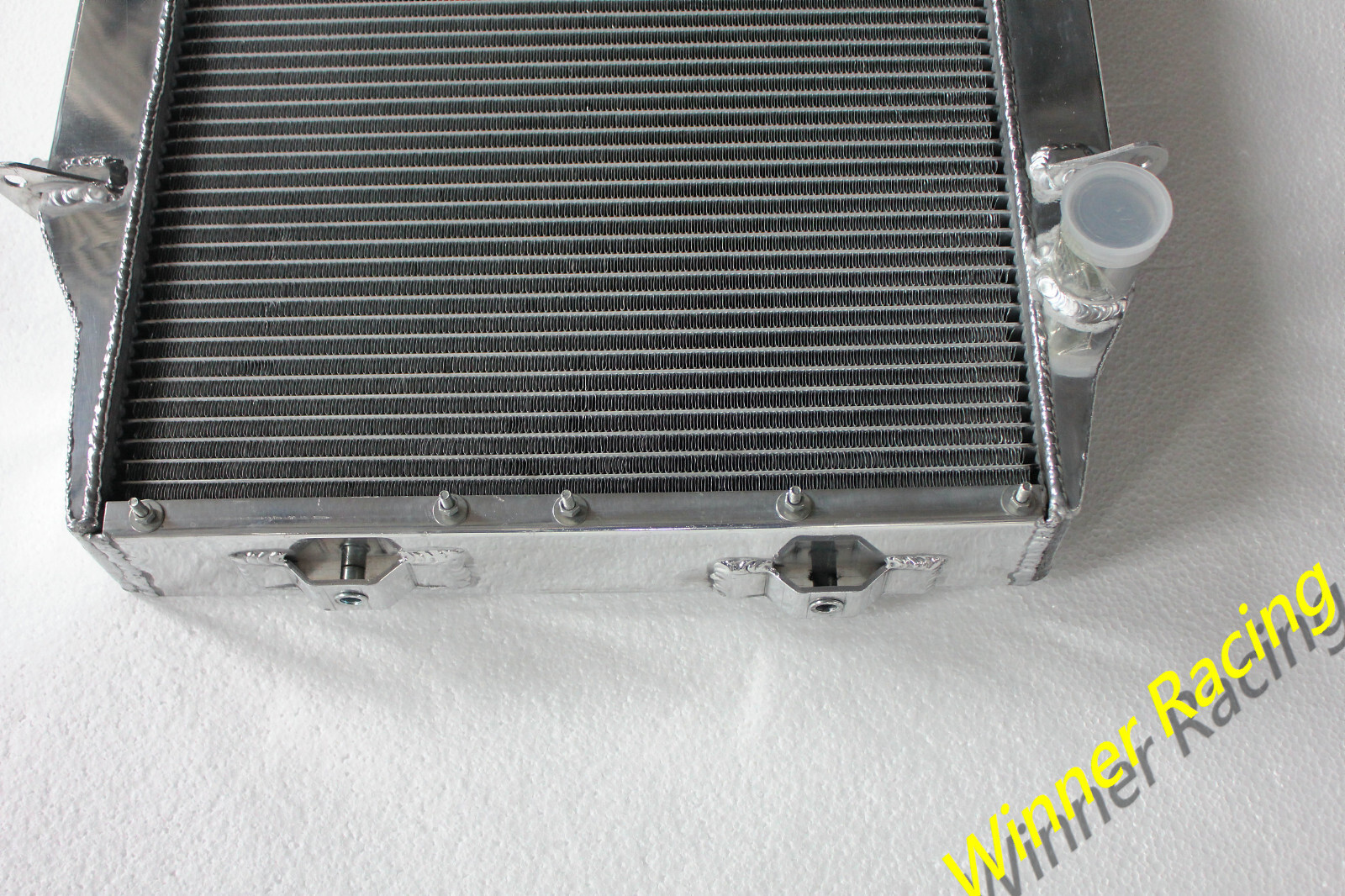 Radiator For Rolls-Royce Silver Shadow/ Wraith II , Bentley T2 AT 1977-1980