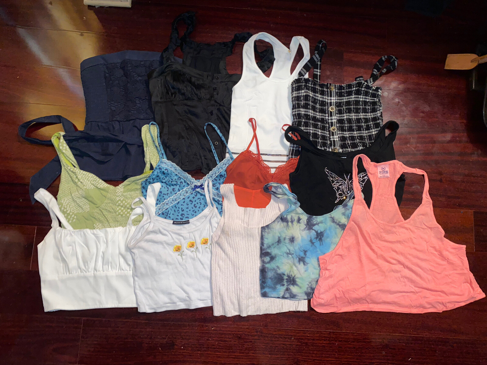 Tank Top Bundle Sz Small (13 Pieces)-image