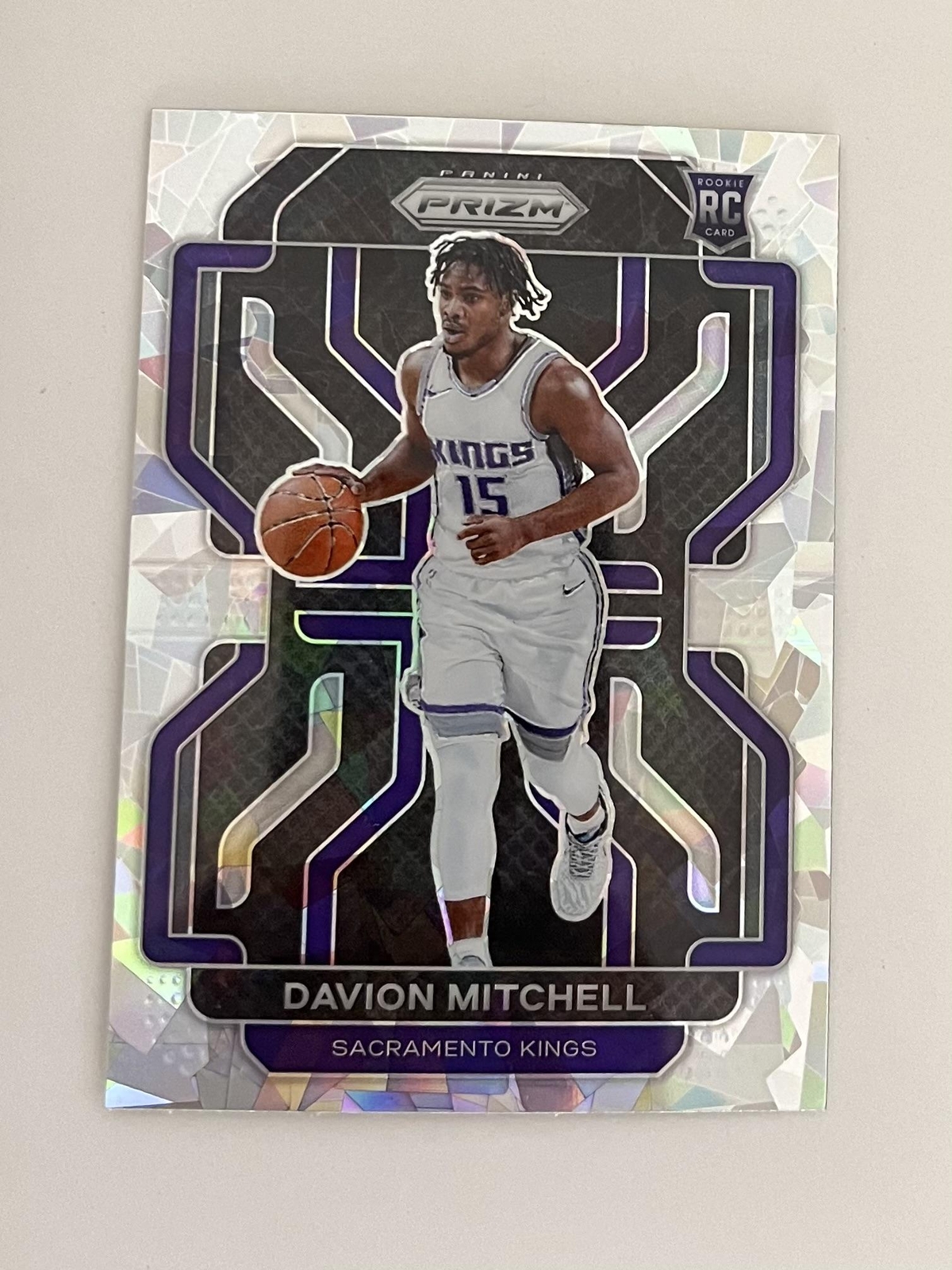 2021-22 Panini Prizm #312 Davion Mitchell Cracked Ice