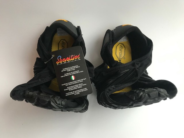 vibram wrap shoes uk