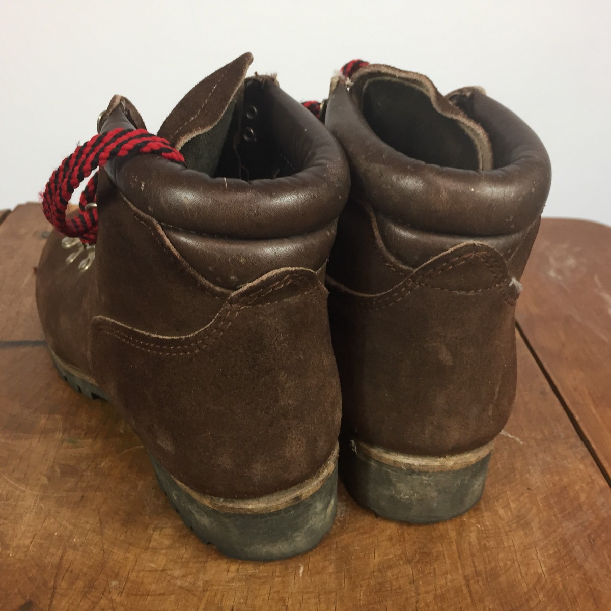 Vintage Eddie Bauer Logger Work Hiking Boots Leather Vibram Men\'s 8.5 W Made USA Menswear Musings Recommends: Eddie Bauer Waterproof Leather  main image 3