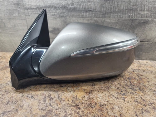 17-19 HYUNDAI SANTA FE Left Dri Mirror Electric w Blind Spot Alert Turn Signal