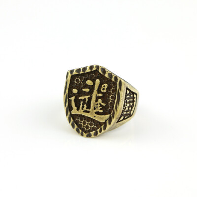 Shield Ring Brass Statuette Carved Sculptures Gifts Fengshui Handmade Decor