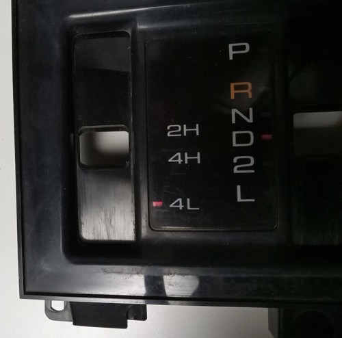 1988-1991 Isuzu Trooper Transmission Bezel Trim for Automatic - Picture 4 of 11