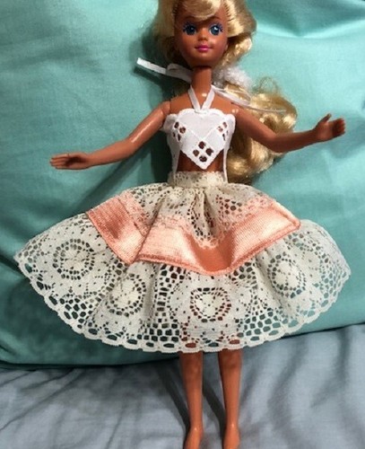 SKIPPER EXTRA FULL BEIGE LACE SKIRT W/ ORANGE SATIN RIBBON HANDMADE DOLL CLOTHES - Picture 2 of 3
