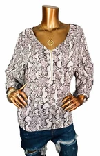 Bold Elements 1X Plus Top NWT $49 Animal Snake Print Low V Cut 1/2 Zip Up Shirt