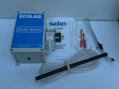 Ecolab Drain Brain DD1 Batterieentleerungsdosierer