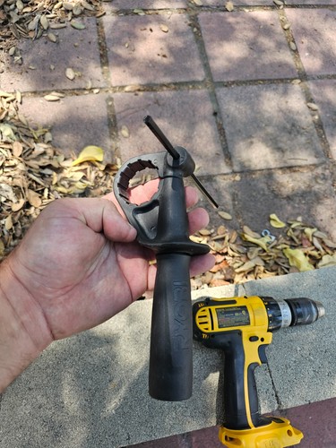 Trapano a percussione DeWalt DCD775 18V 2 velocità 1/2" resistente con manico - funziona benissimo - Foto 9 di 9