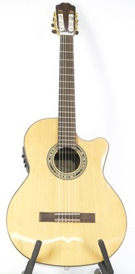 Kremona Verea Cutaway Acoustic-Electric Nylon Guitar Natural BLEMISH
