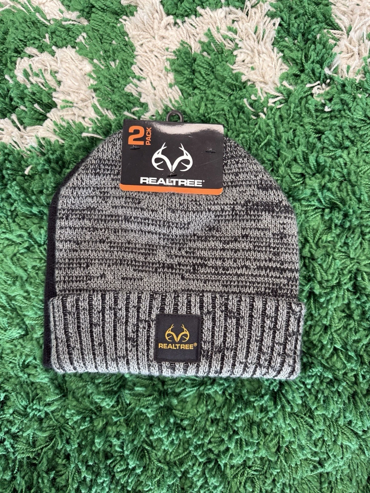 NEW Realtree Men 2 Pk Knit Beanie Hats Black & Grey Color One Size Retail $50