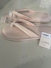 Lauren Conrad Pink Thong Slippers Size 8/9