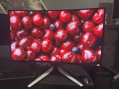 Alienware AW3225QF 32in Curved OLED 4K 240Hz Gaming Monitor HDMI/DP
