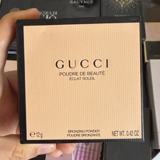 Gucci Poudre de Beauté Éclat Soleil Bronzer Powder Compact 12 g