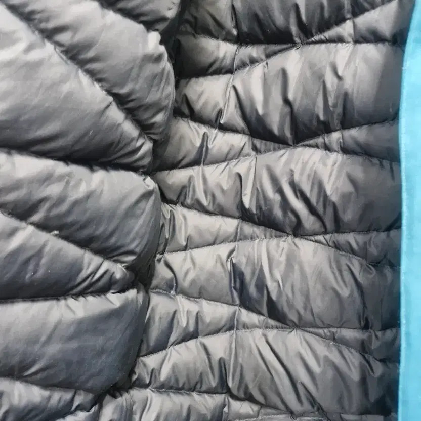 Nike Jordan Down Puffer Jacket 100L Teal thumbnail 4