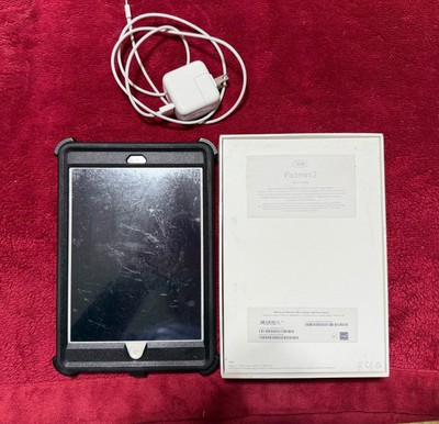 Apple iPad Mini 2 A1490 16GB, Black, WIFI+Cellular, Unlocked - Bundle