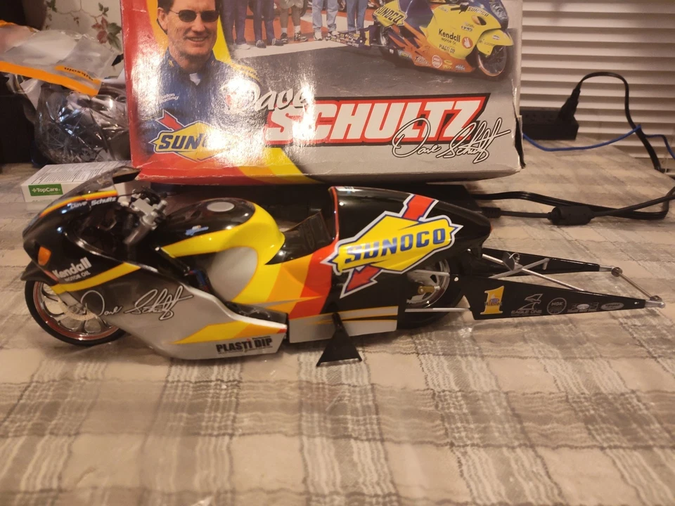 Dave Schultz 2001 Action Sunoco Tribute Pro Stock Bike 1:9 Scale Limited Edi. - Image 2 of 4