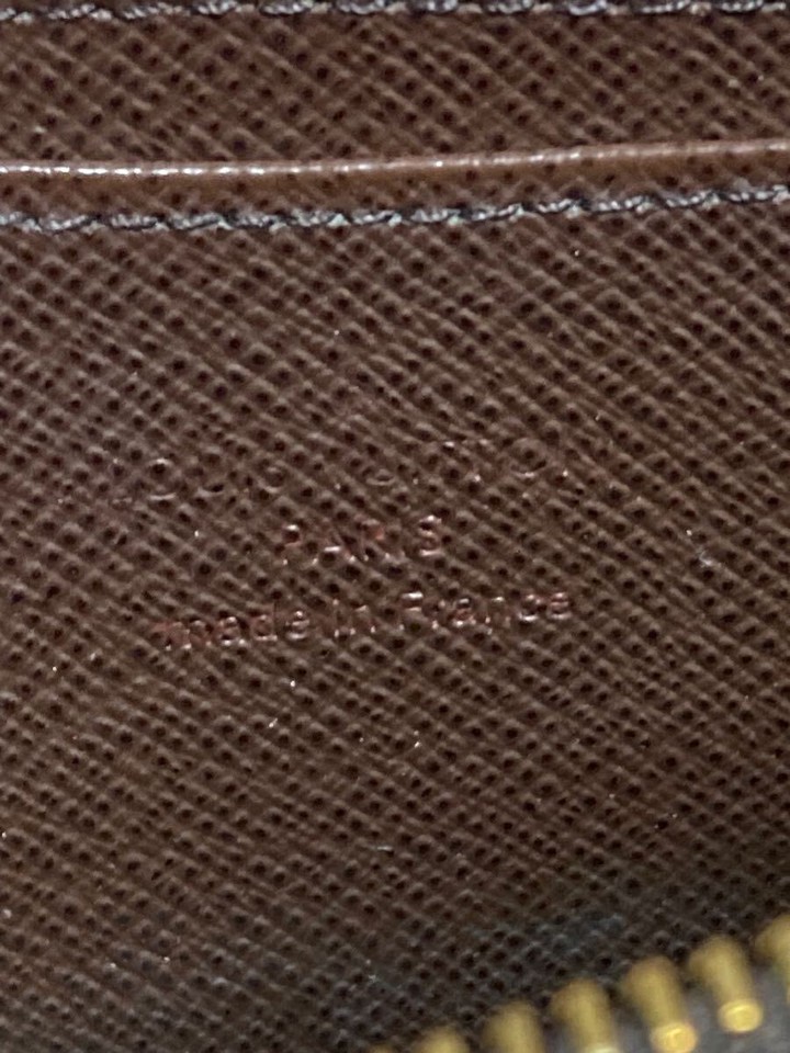 Good quality Louis Vuitton Damier Zippy coin purse coin case card case