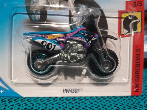 HOT WHEELS HW 450F - Picture 2 of 2