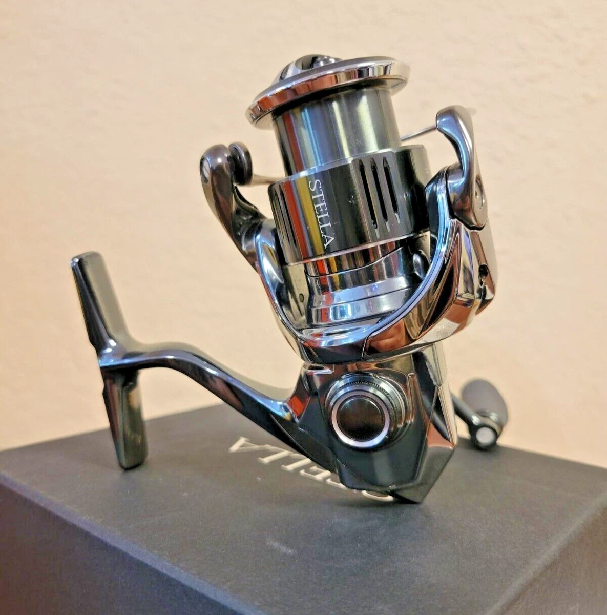 SHIMANO STELLA FK 1000FK SPINNING REEL