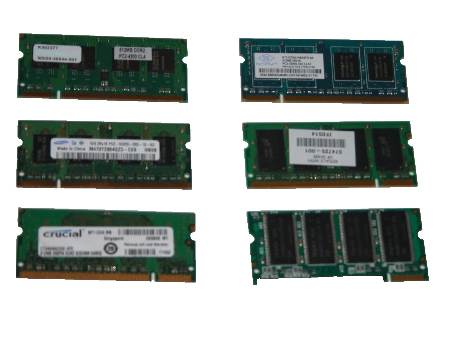 SO-DIMM Memoria de la computadora (RAM) 512 MB de capacidad por módulo 6 módulos