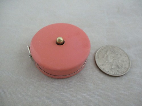 Vintage J.B. Carroll ~ Pink ~ Round ~ 48in Retractable Tape Measure Chicago (G)
