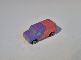 Galoob Micro Machines Ford Custom Van Colour Changer