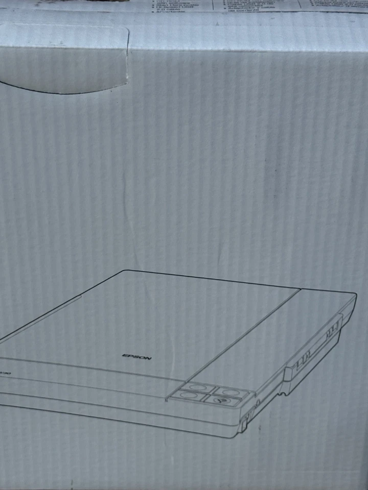 Epson Perfection V30 Color Flatbed Scanner - Never Used - Brand New - Image 4 of 4