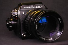 Nikkor - P C  4 / 200 für BRONICA-Modelle bis EC - TL II
