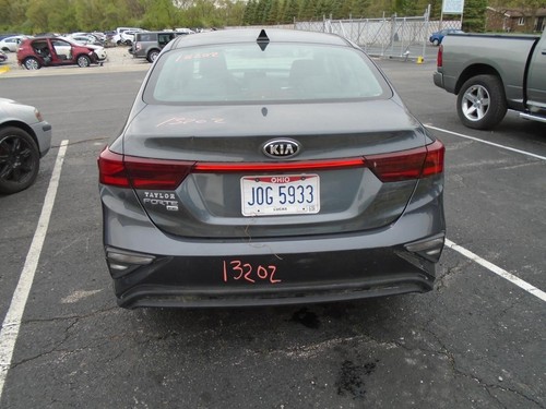 Passenger Quarter Glass Sedan Black Moulding Fits 19-21 FORTE 1336383 - Picture 4 of 12