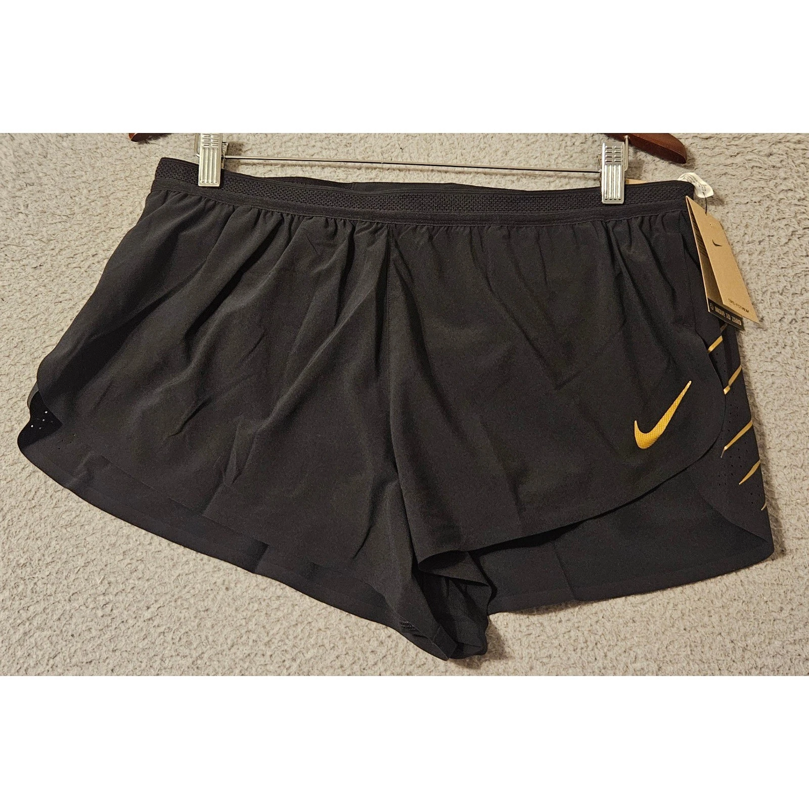 Nike Dri-FIT ADV AeroSwift Mens 2" Running Shorts Black Gold HQ4197-010 Large