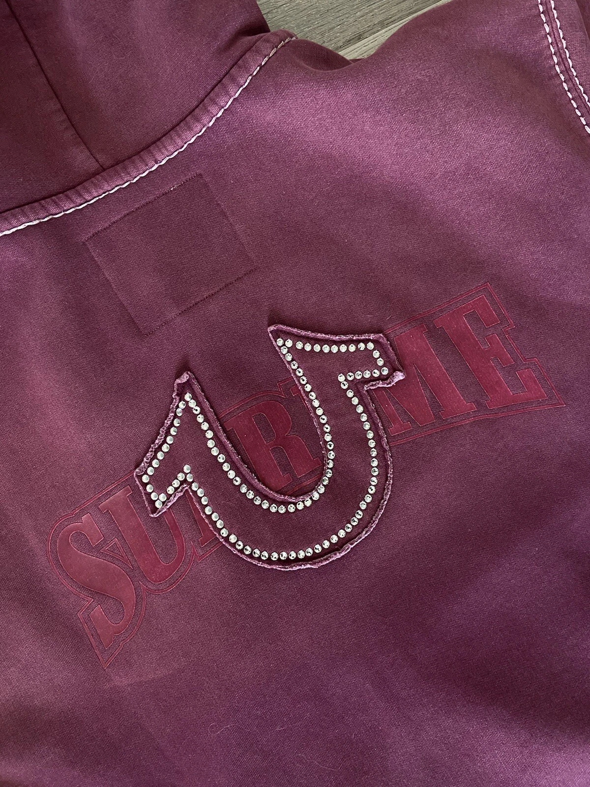 Felpa con cappuccio e zip Supreme True Religion FW22 taglia XL strass