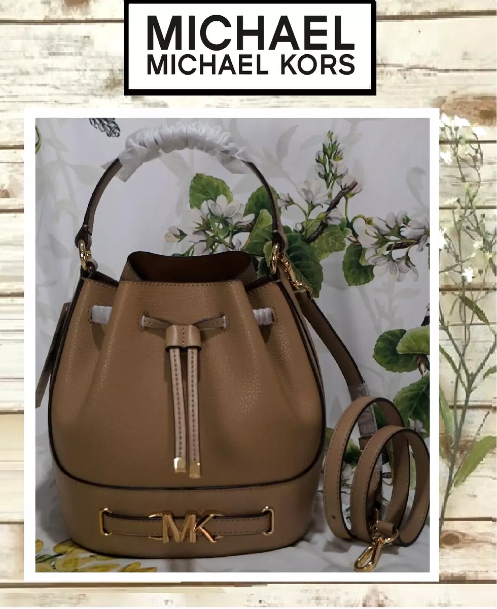 NWT Michael Kors Reed Medium Belt Bucket Crossbody Handbag In CAMEL Leather Gold