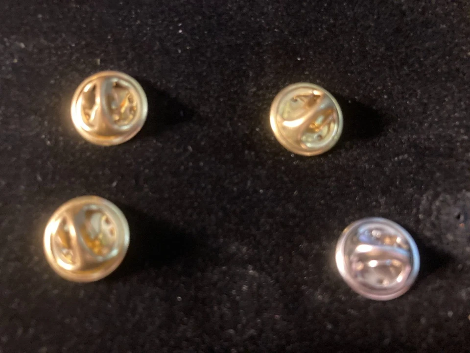 SALT LAKE CITY 2002 XIX OLYMPIC WINTER GAMES 3@ AMERICAN FLAG PINS - Image 3 of 3