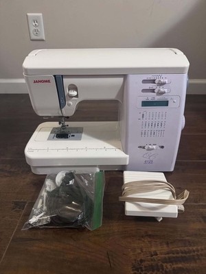 Janome 6125 Quilters Companion Sewing Machine