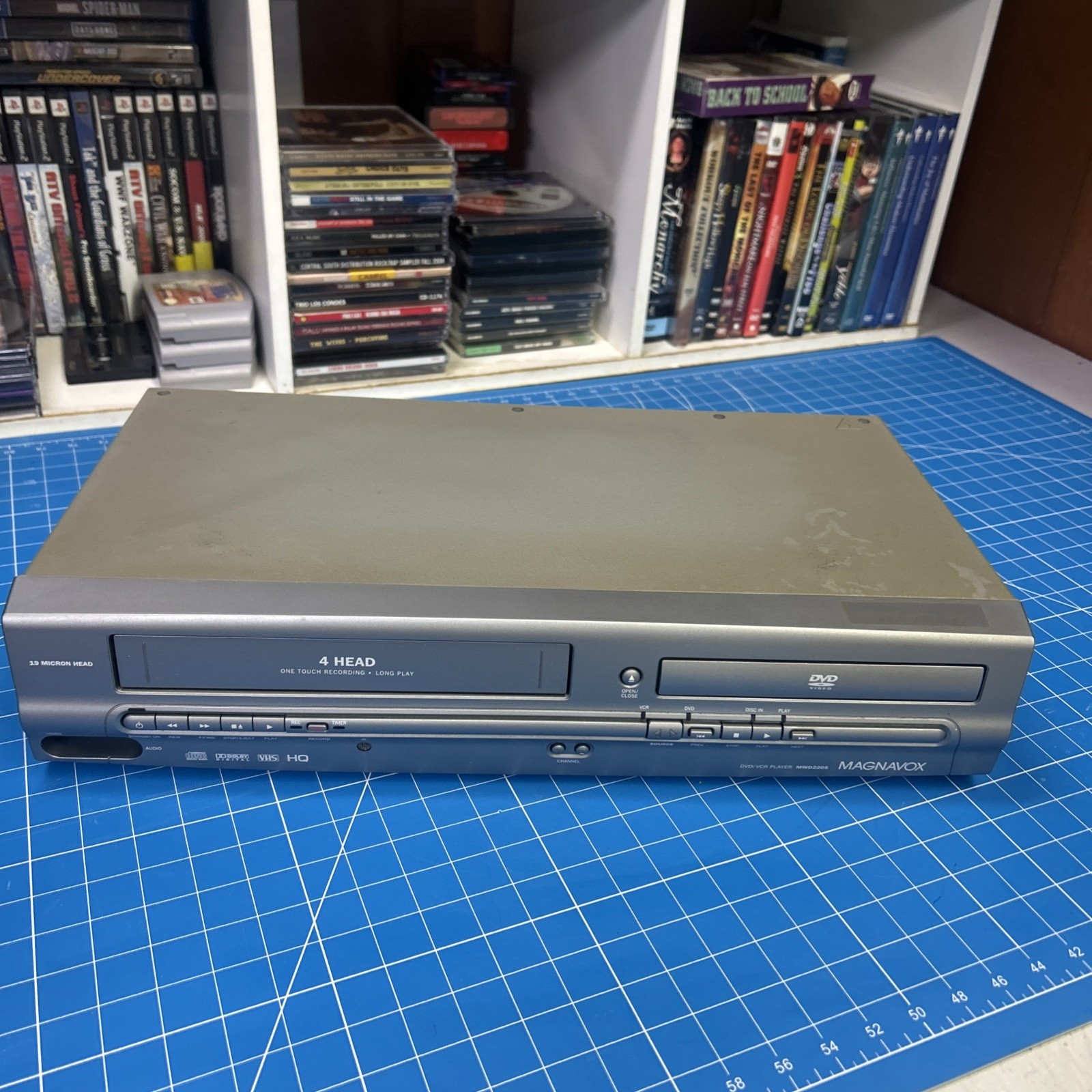 Magnavox MWD2205 DVD/VCR Combo VHS Player/Recorder - Works