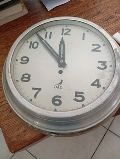 Ancienne Pendule Jaz Horloge 30 cm de diamètre a mettre en fonction