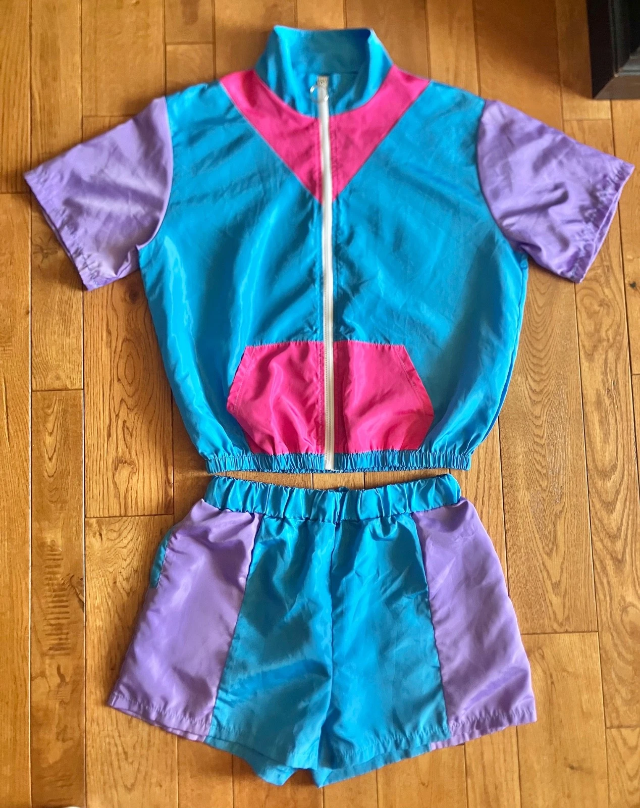 Vintage Color Block 1980s Womens 2 Pc Workout Zip up Top With Shorts M-L Nylon