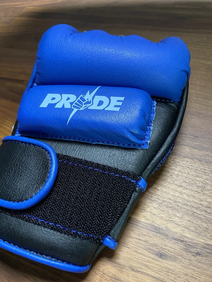 Guantes PRIDE FC Oficiales Auténticos Whitebolts DSE MMA - Dos Tipos Talla L Foto 2 de 4