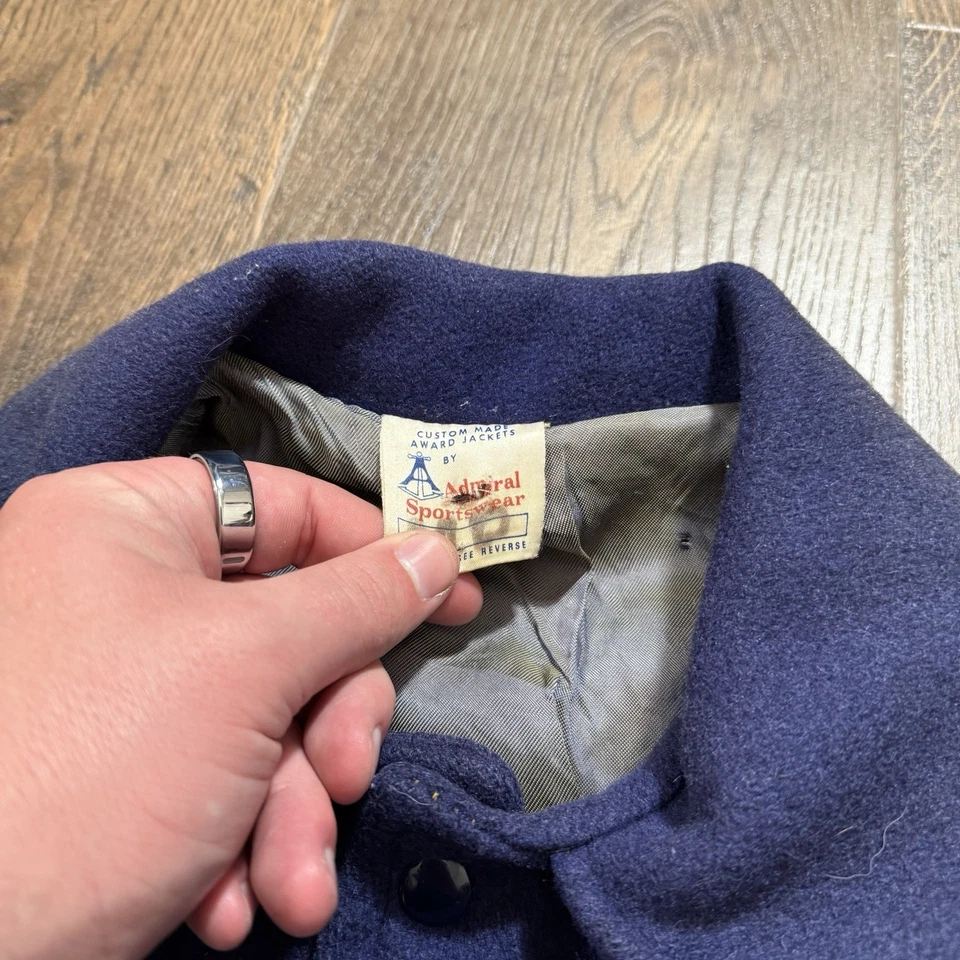 Chaqueta Universitaria Vintage Años 60 70 Admiral Ropa Deportiva Azul Marino Bordada Talla M Foto 3 de 4